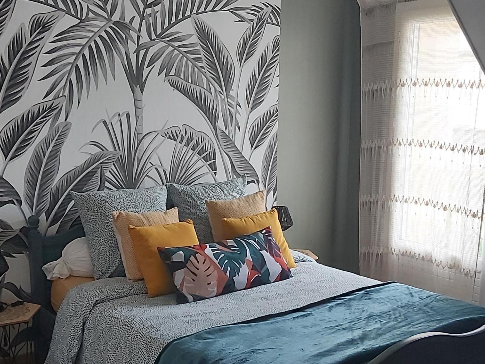 Chambre Climatisee Au Coeur De Brive Avec Televiseur Connecte Wifi Netflix Exterior foto